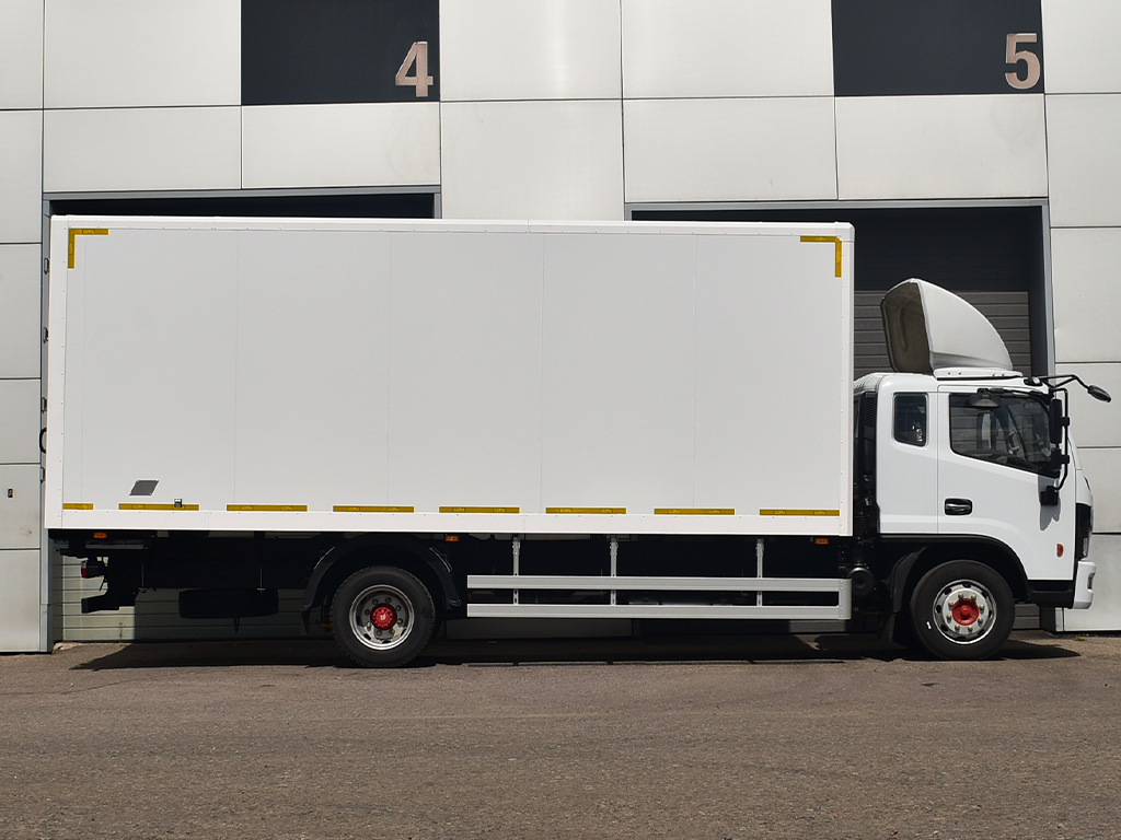 Изотермический фургон DongFeng C120N